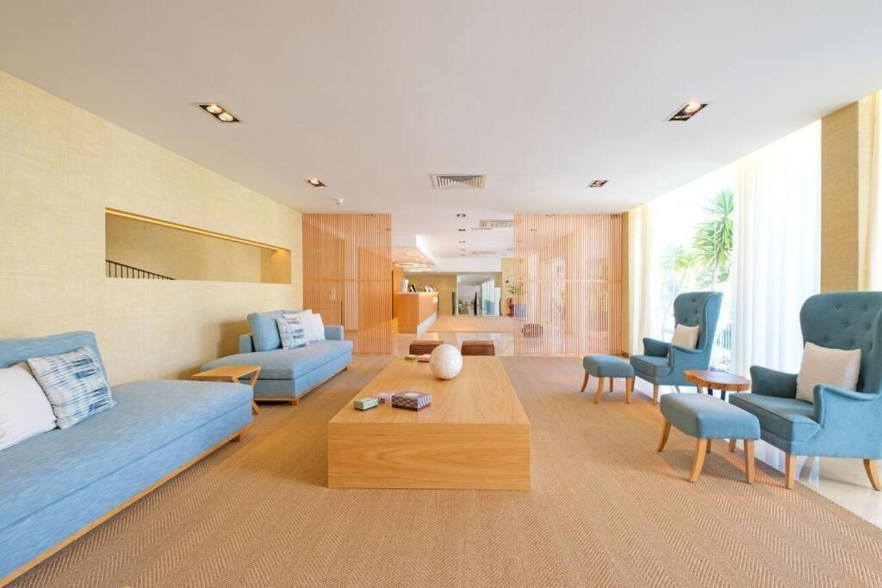 Malibu Foz Hotel - La Maison Younan Figueira da Foz Exteriér fotografie The interior of the hotel